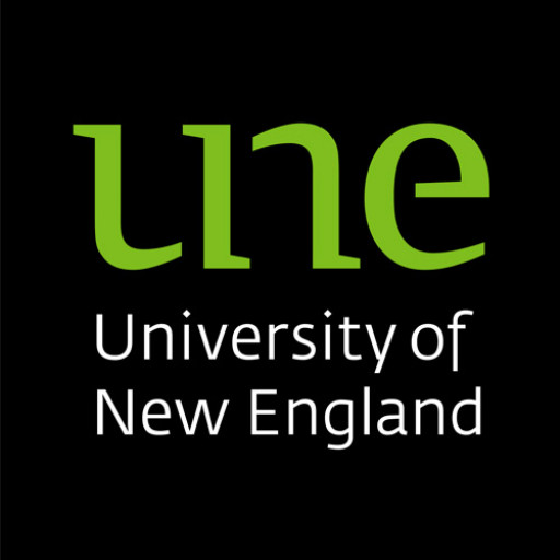 University of New England (UNE) logo